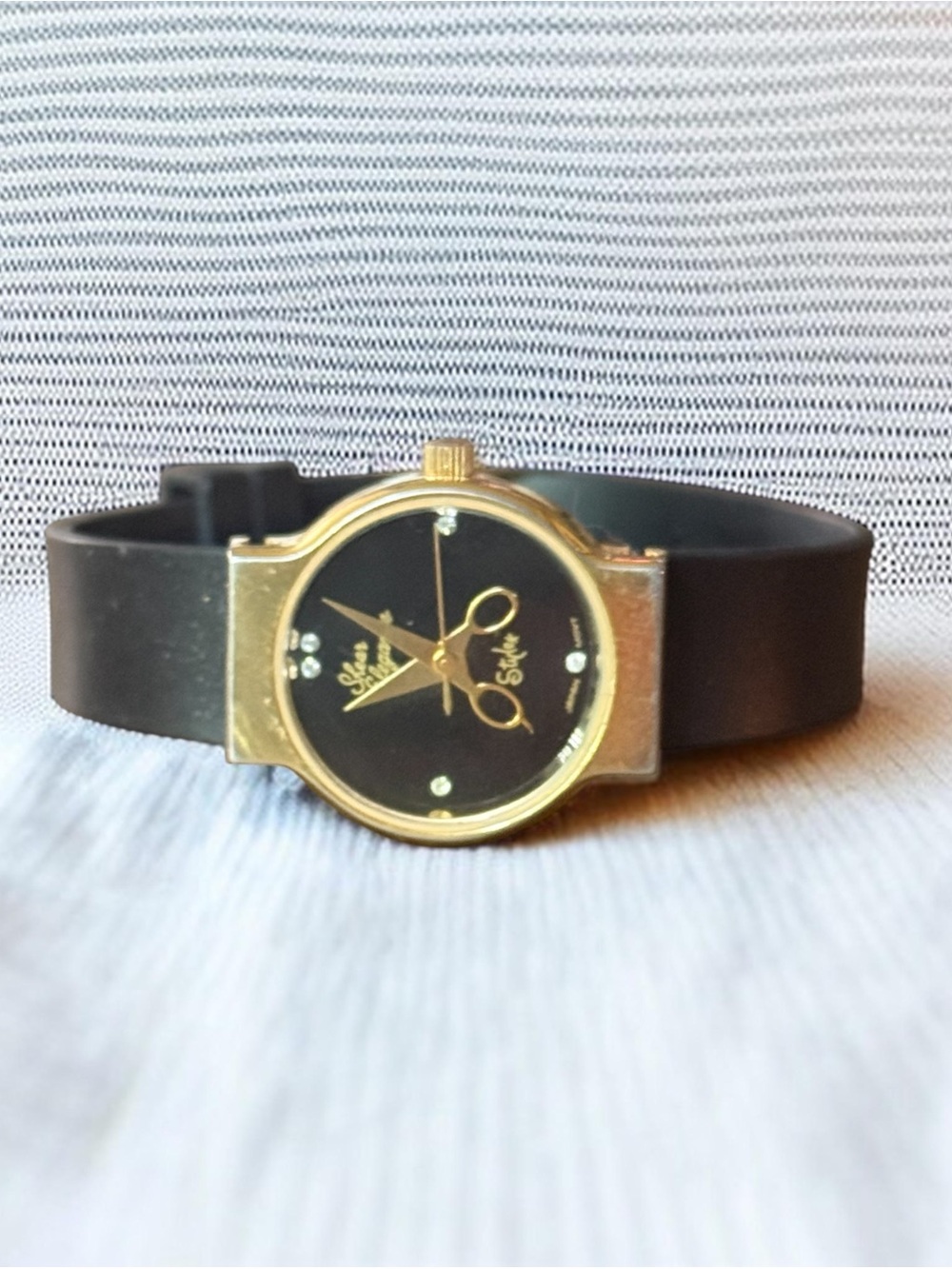 Vintage Stylex scissors hand hairdresser watch